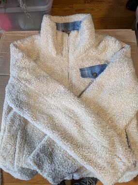 Pendleton Cream Sherpa Jacket with Blue Plaid Lining